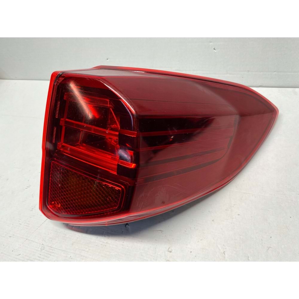 Suzuki Vitara 18-24 Arka Stop Dış Sağ Ledli