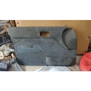 Suzuki Swift 96-03 Macar Ön Sol Kapı Döşemesi Çıkma