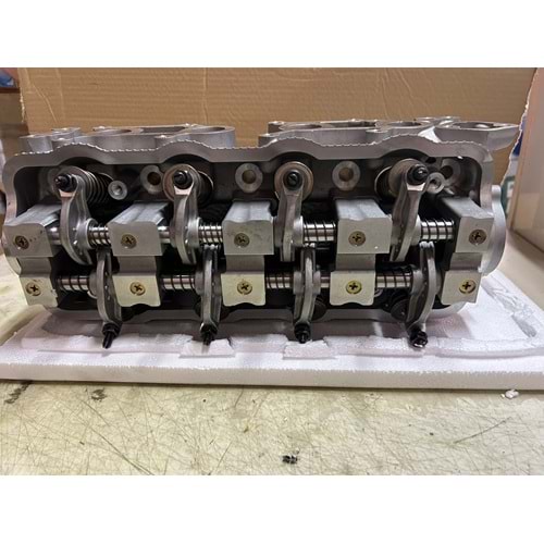 Suzuki Swift 1.3 1990-20001 G13BA Silindir Kapağı Dolu