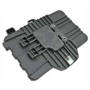 Suzuki Vitara 15-18 S-cross 2012-2014 AKÜ ALT PLASTİK TABLA